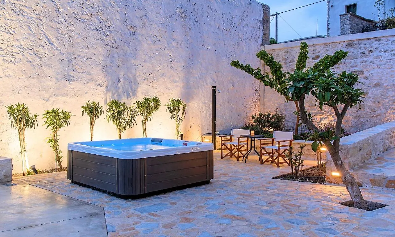 Villa Barozziana Private Heated Pool & Jacuzzi レティムノ ギリシャ